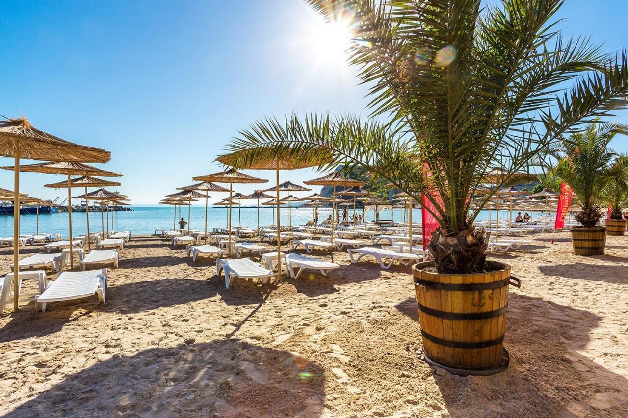 Laguna Terrace Kawarna Zewnętrze zdjęcie